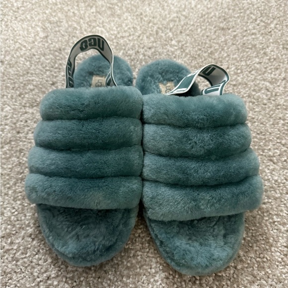 UGG FLUFF YEAH SLIDE ATLANTIC SLIPPERS - WOMEN'S - Picture 1 of 5